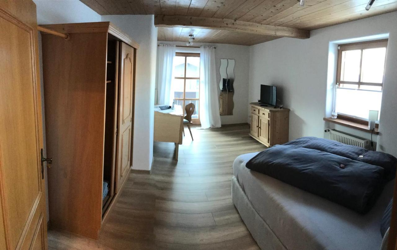 Haus Am Duerrach Apartamento Reit im Winkl Exterior foto
